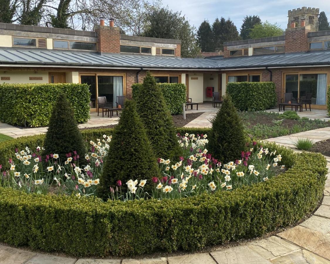 Отель The Carpenters Arms Felixkirk Экстерьер фото